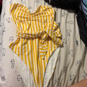 Yellow striped Onia swimsuit, says XL but fits a small xs in womens never worn